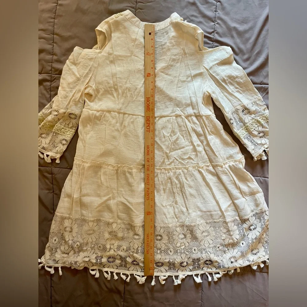 XXL Boho Cream Tunic Dress with cold shoulder, lined with Lace and tassel Detail - Picture 8 of 9
